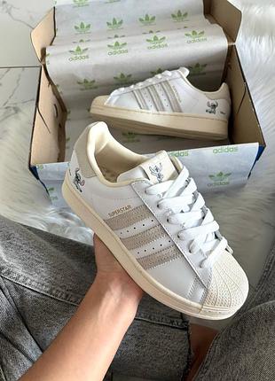 Adidas superstar cloud white disney stitch 5