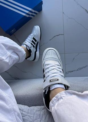 Adidas forum low white black 4