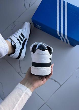 Adidas forum low white black 9