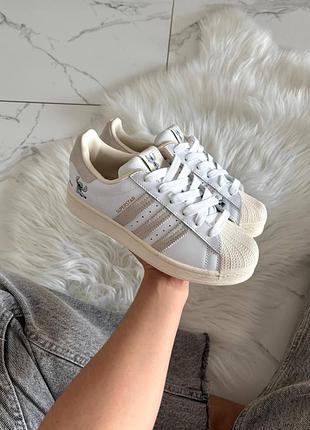 Adidas superstar cloud white disney stitch 6