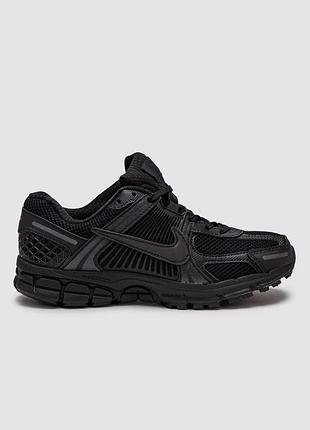 Кросівки жіночі nike air zoom vomero 5 triple black