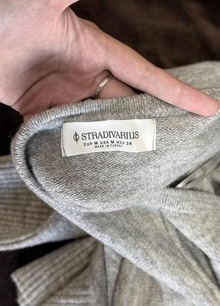Сірий жіночий светр stradivarius 4