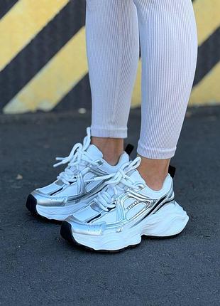 Женские кроссовки 4