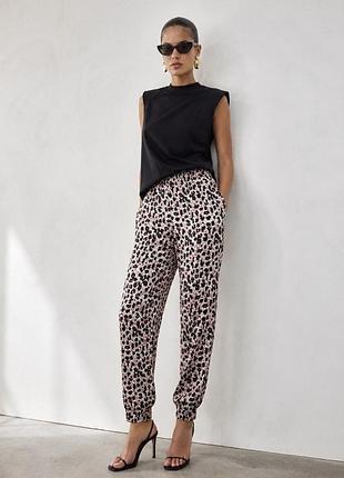 Стильні штани zara з манжетами - нові 💕