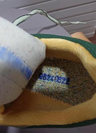 Кроссовки asics 8