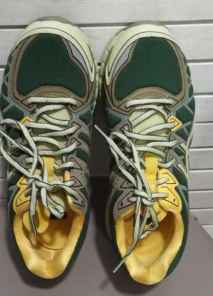 Кроссовки asics