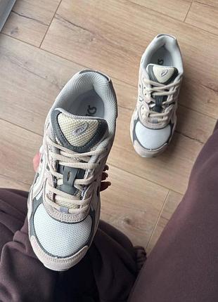 Asics gel-nyc cream oyster grey v2 5