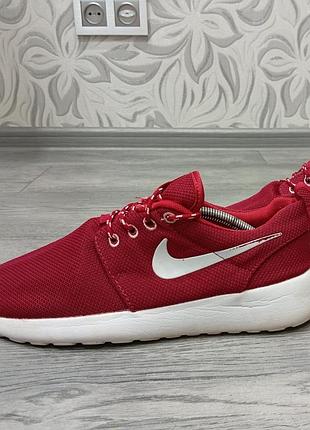 Оригінальні кросівки nike roshe run