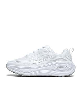 Женские кроссовки nike zoom vomero pro plus white