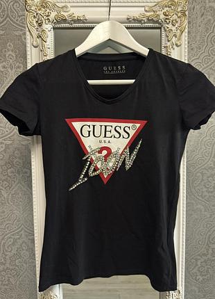 Футболки жіночі guess