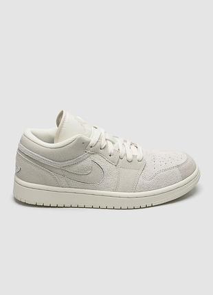 Кроссовки женские nike air jordan 1 low se craft pale ivory