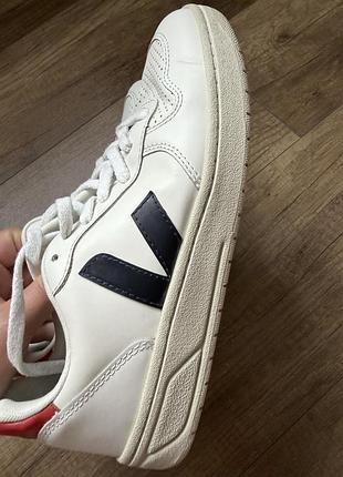 Кросівки veja оригінал 39 7