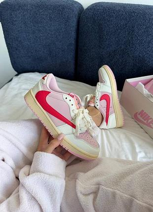 Кросівки nike air jordan 1 x travis scott pink / red / sail