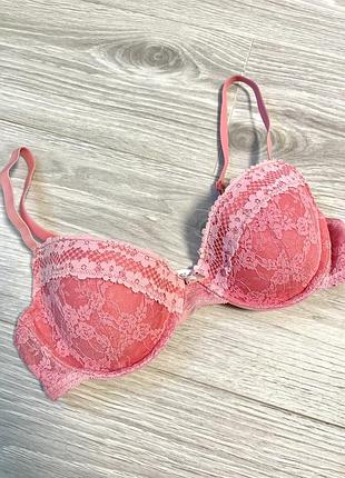 Яскравий рожевий мереживний бюстгальтер c&a (the lingerie)
