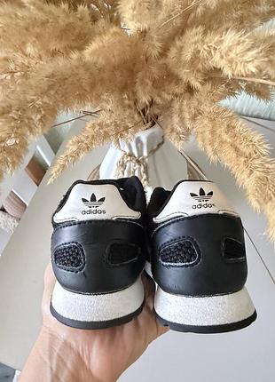 Дитячі кросівки adidas 4