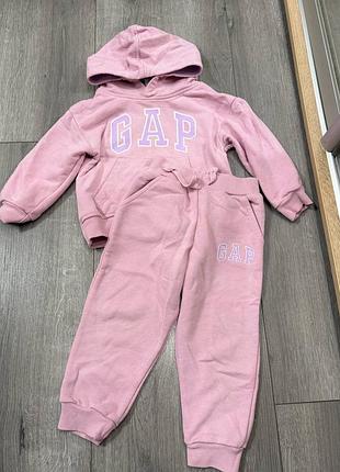 Костюм gap на девочку