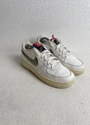Кросівки шкіряні 39 розмір nike air force 1 lv8 white dh9595-001