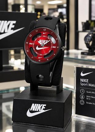 Годинник nike