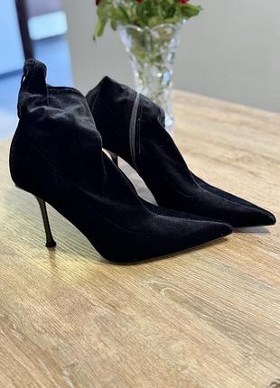 ✨ ботильйони zara ✨  • розмір: 40 • довжина устілки: 25,5 см • стан: 10/10