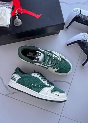 Jorgan 1 low x travis scott x gucci x supreme
