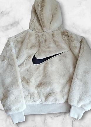 Шубка женская nike 7