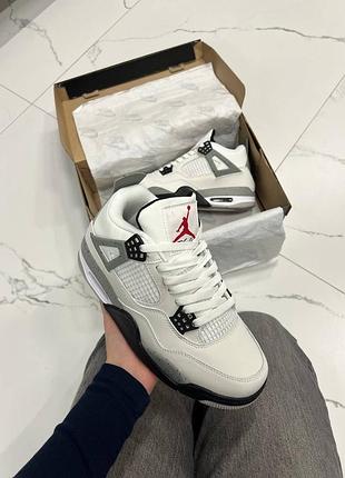 Jordan 4 retro white cement 5