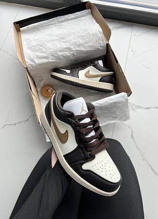 Jordan 1 low shadow brown mocha 7