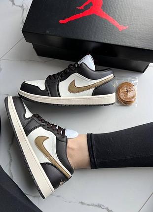 Jordan 1 low shadow brown mocha 5