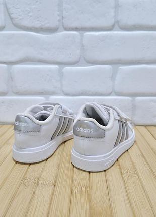 Кроссовки adidas 8