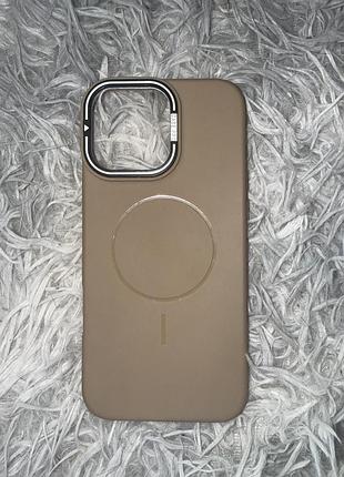 Чохол на iphone 16 pro max, стан 8/10