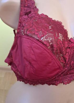 Бюстгальтер мягкий без косточки 90d 2