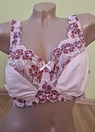Бюстгальтер мягкий без косточки 90d
