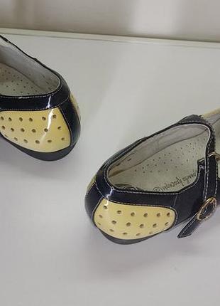 Туфли для девочки лаковые b&g р.34 5