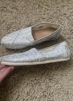 Взуття toms 3