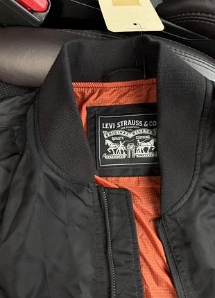 Бомбер levi’s 3