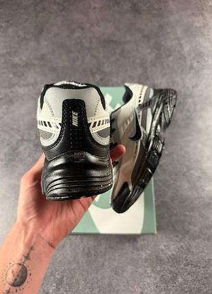 Nike initiator custom  grey beige black dirty 4