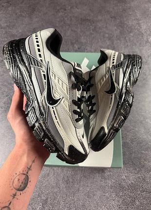 Nike initiator custom  grey beige black dirty 5