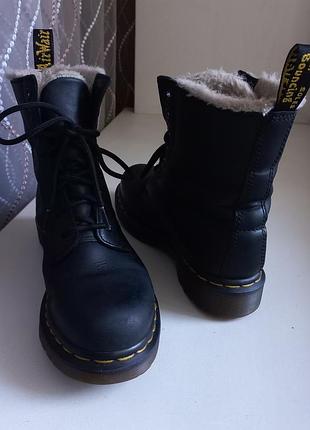 Зимние ботинки dr martens serena