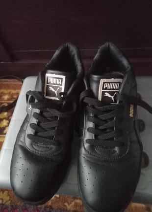 Женские кроссовки 41 размера
puma