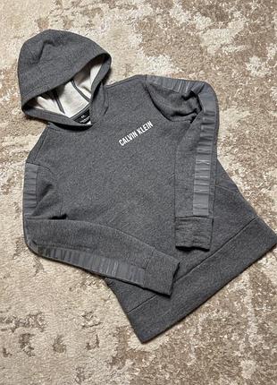 Оригинальный теплый худи calvin klein