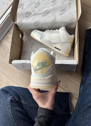 Jordan 3 beige white 4