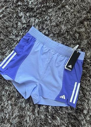 Жіночі бігові шорти adidas