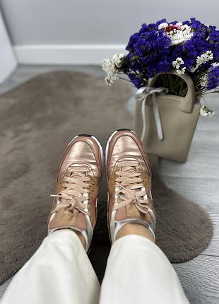 Жіночі оригінальні кросівки nike air max