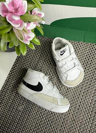 Оригінальні кросівки тапочки nike blazer