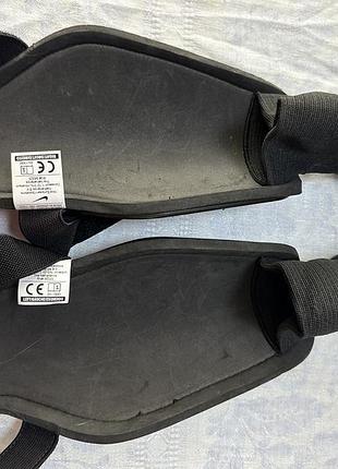 Щитки оригинал nike 8