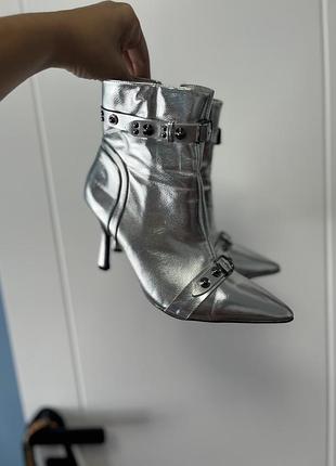 Сапоги ботильйони zara 38 39 чоботи