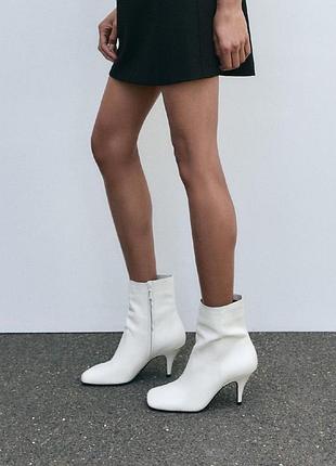 Стильные ботинки из лимитированной линейки zara