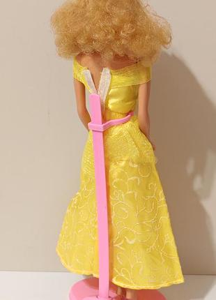Magic curl barbie  1981 superstar barbie 6