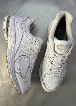 Кросівки new balance 2002r white 3