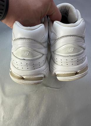 Кросівки new balance 2002r white 5